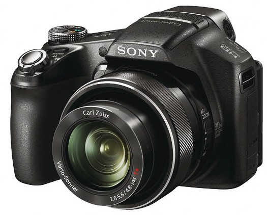 Appareil photo bridge avec un puissant zoom